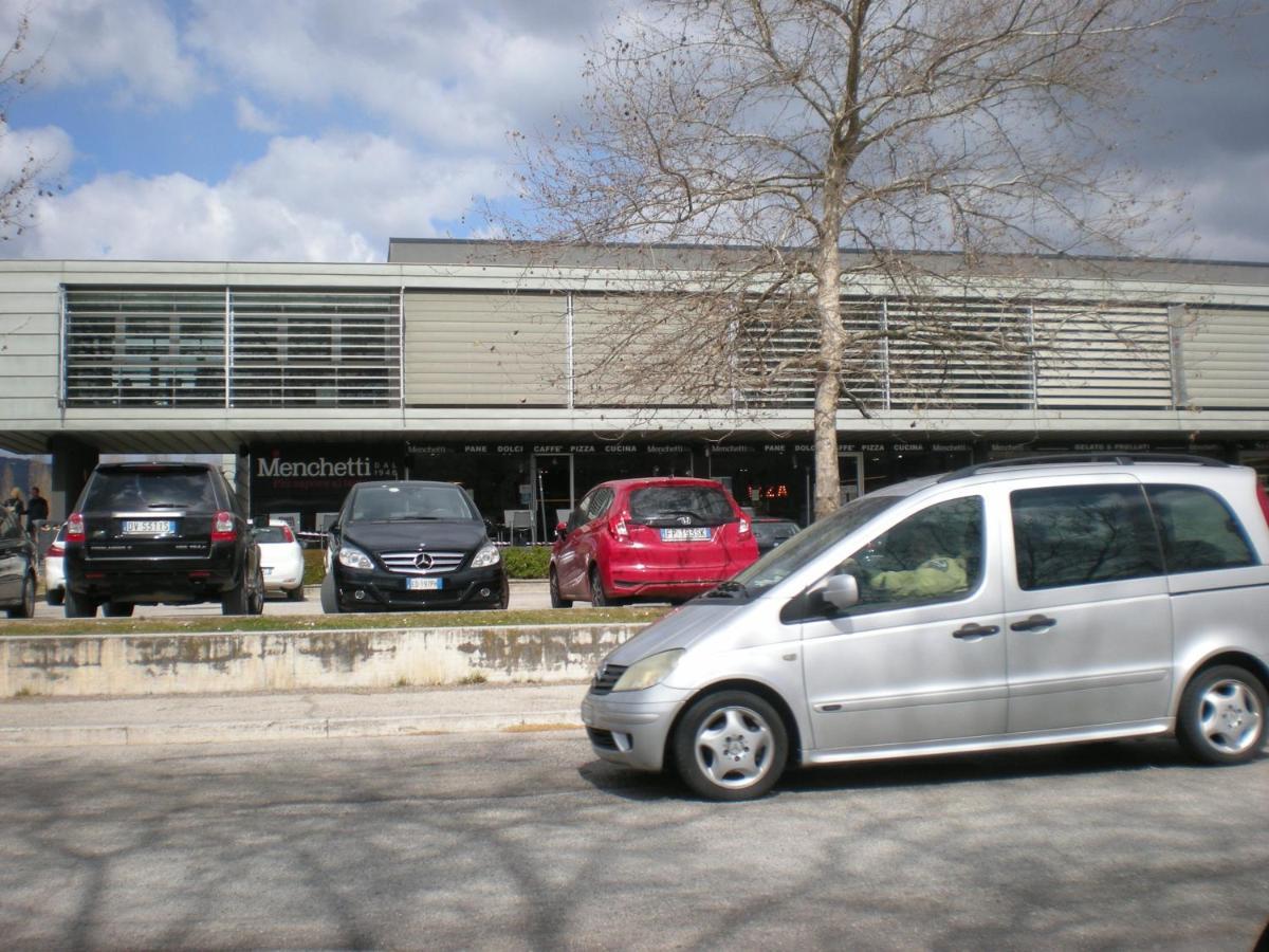 Charming Apartment Tilli With Parking Perugia Luaran gambar