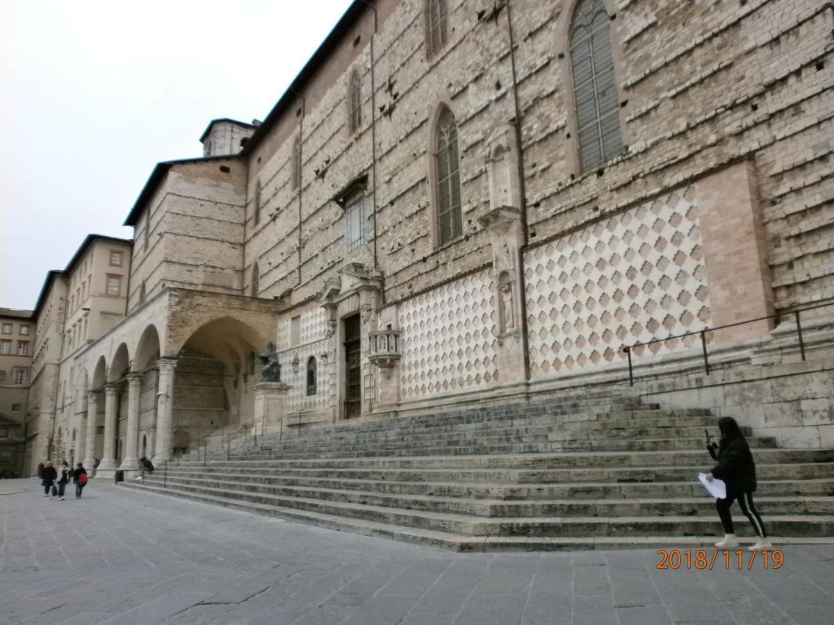 Charming Apartment Tilli With Parking Perugia Luaran gambar
